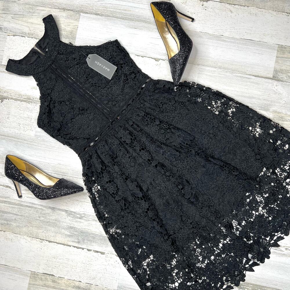 NWT Max + Ash Floral Lace Halter Neck Dress Size S Black Sleeveless Fit & Flare